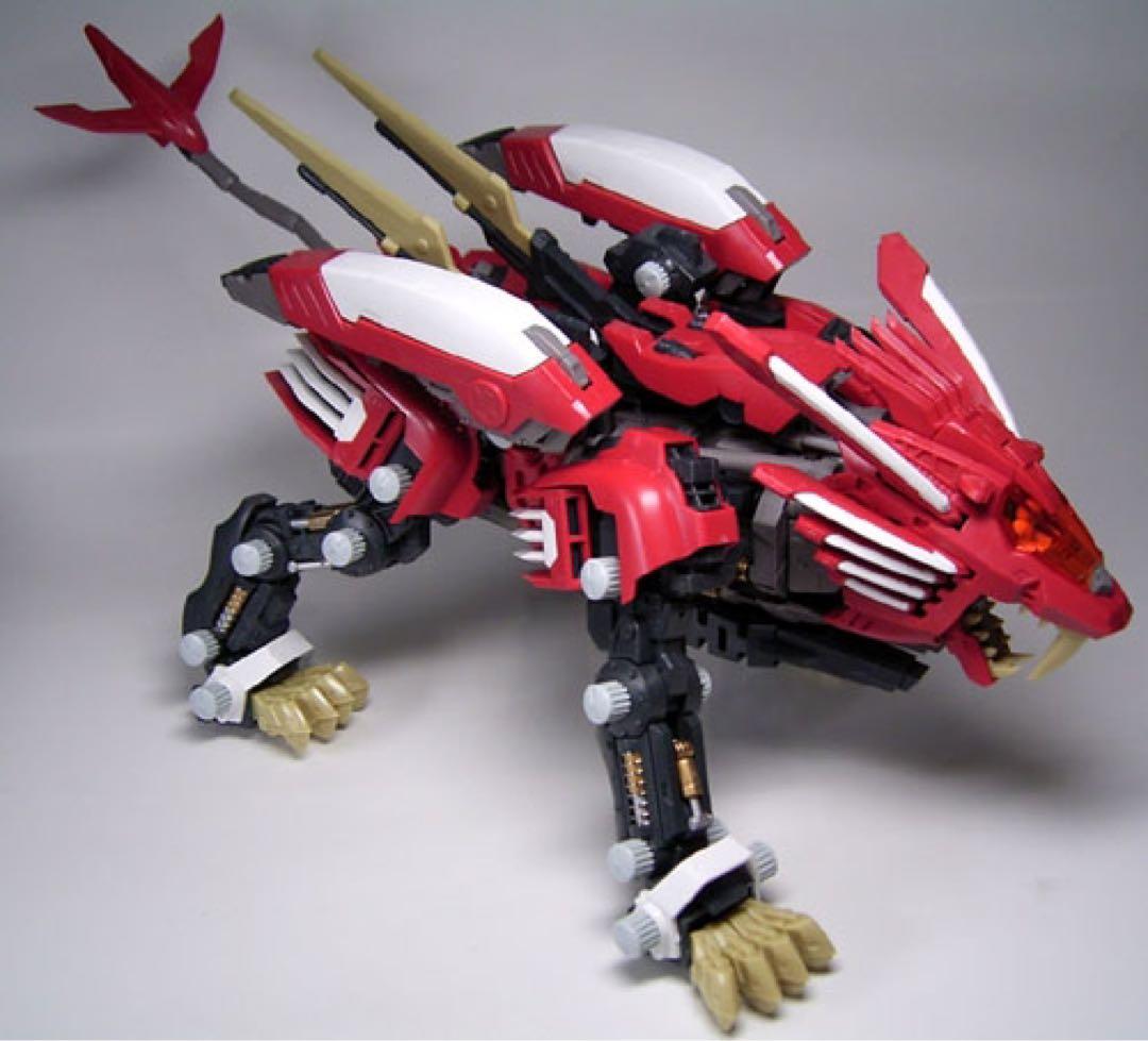 HMM ブレードライガーAB レオン仕様 完成品 コトブキヤ ゾイド プラモデル