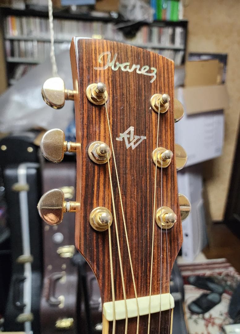 Ibanez AW100 アコースティックギター ハードケース付き
