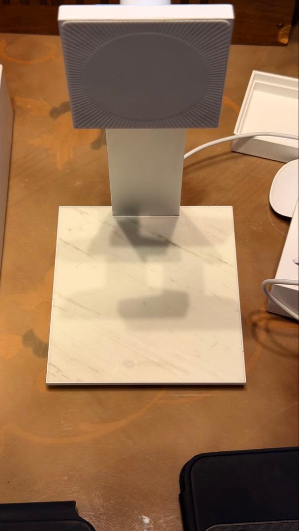 ipad pro 12.9 第6世代、Magic key board 等セット