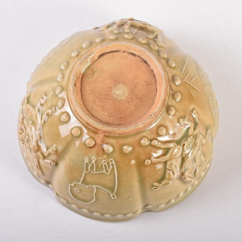 中国　唐　越州窯　青磁　葵花形貼花　茶碗　輪花碗　時代箱　V　R7780