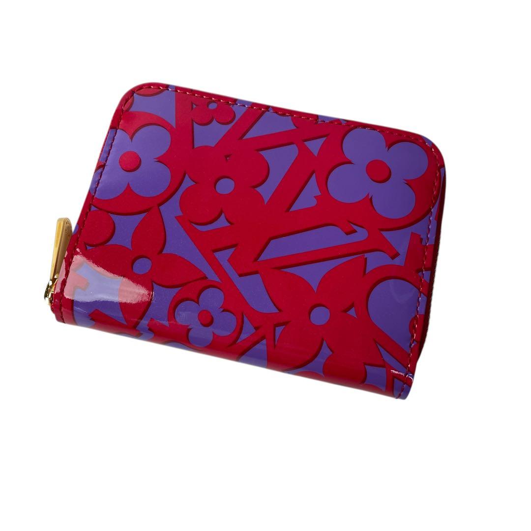 未使用 LOUIS VUITTONスイートモノグラム ジッピーパース