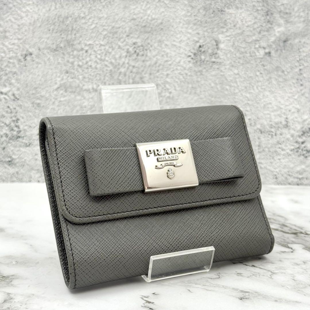 ◆◆mer＊さん専用◆◆【美品】PRADA プラダ 三つ折り財布 サフィアーノ