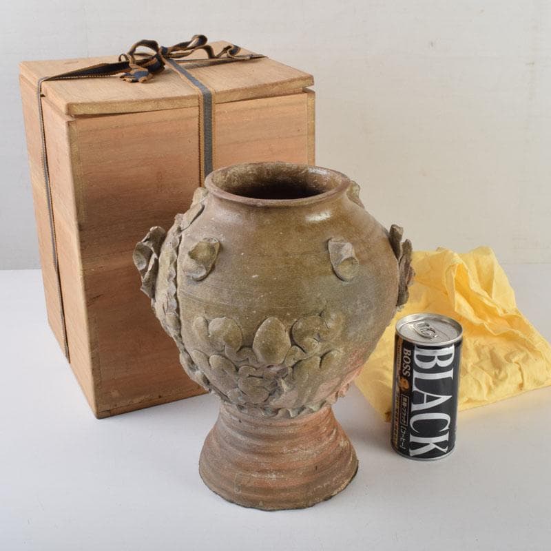 中国　飴釉　花草刻　双耳壷　時代箱　Z　8615A