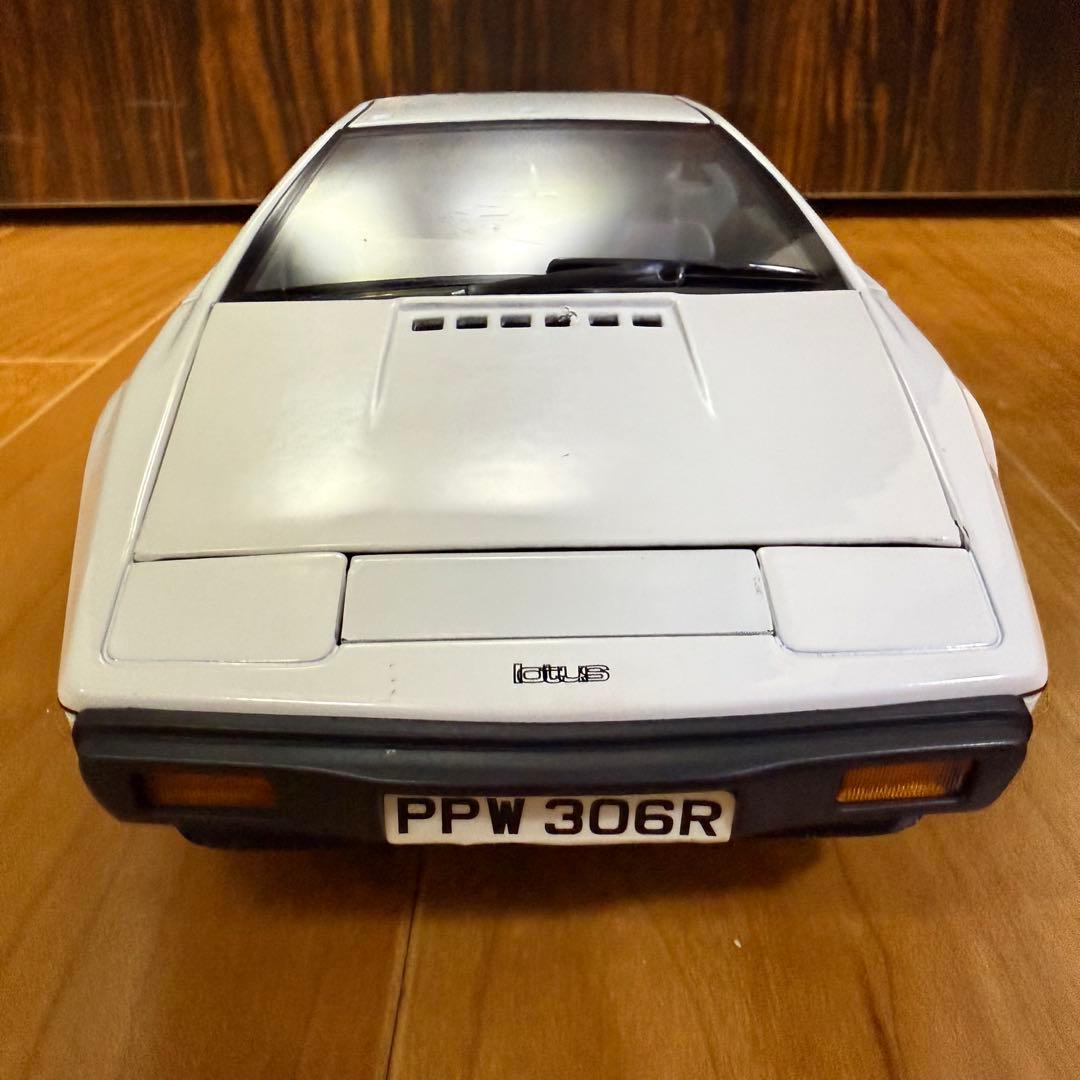 007ロータスエスプリ ボンドカー JOYRIDE 1/18