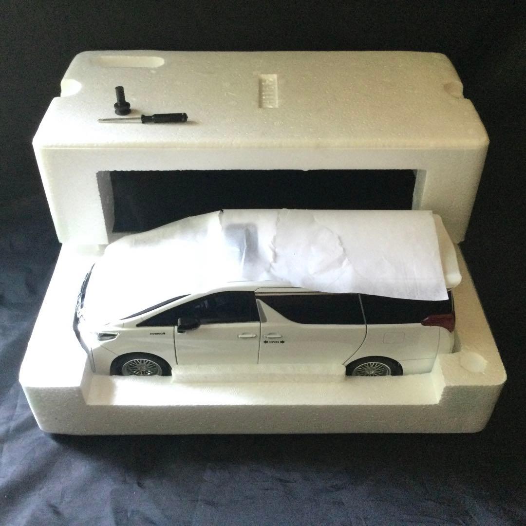 トヨタ アルファード 2023年型 TOYOTA ALPHARD 1/18