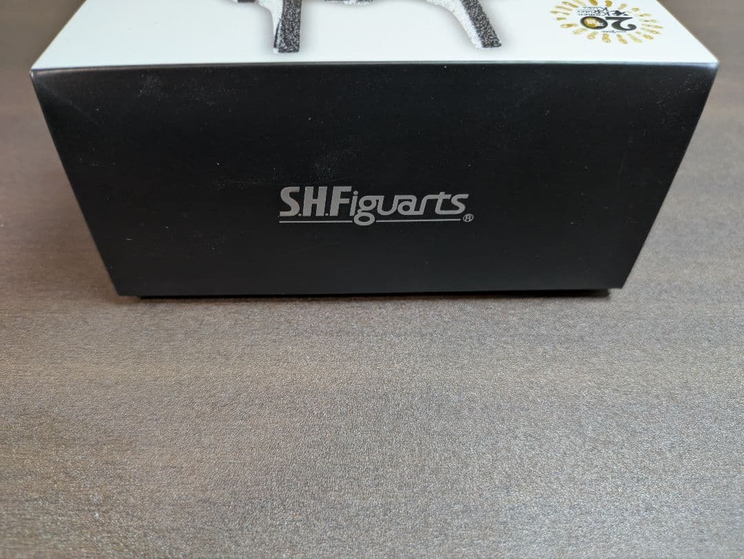 SHFiguarts　真骨彫製法　仮面ライダーディケイド(ネオディケイドライバー