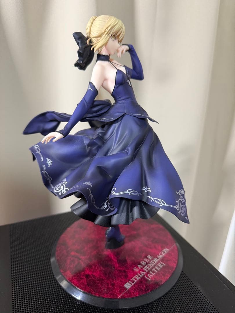 アルトリア・ペンドラゴン[オルタ] ドレスVer. 1/7 完成品フィギュア
