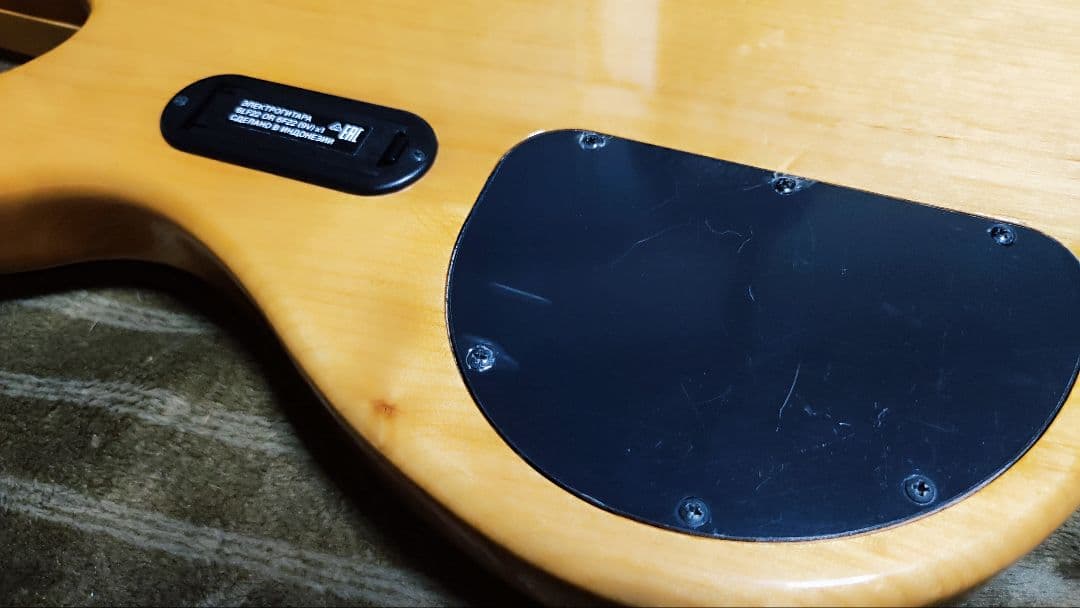 ベース YAMAHA TRB1006J NT