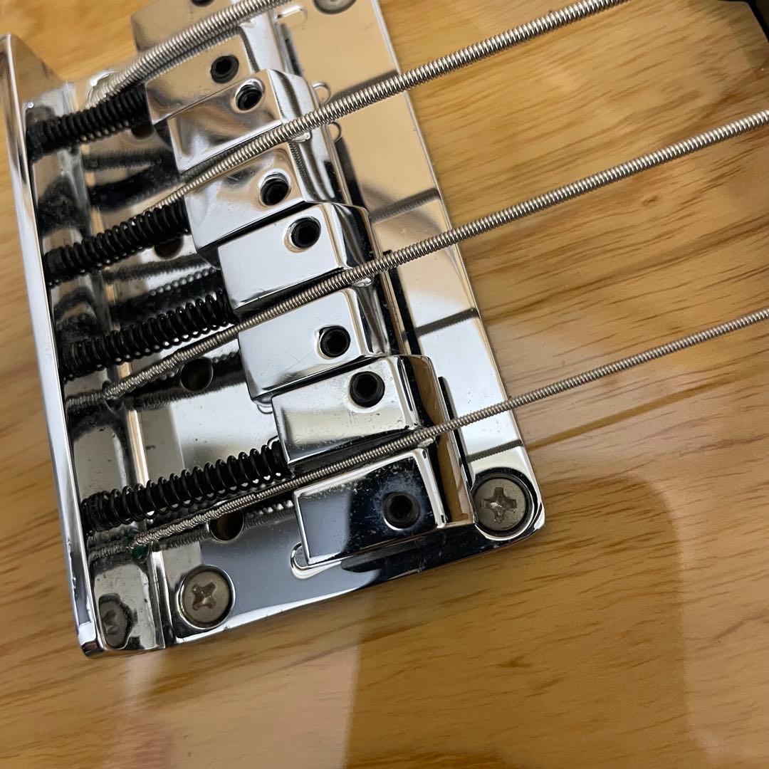 ベース Sire V7 Ash 4st Natural