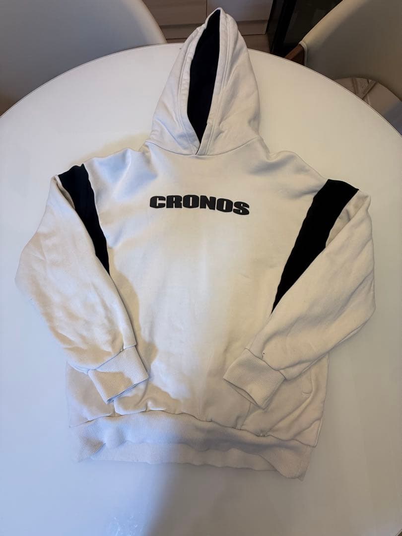 クロノス　セットアップ　白