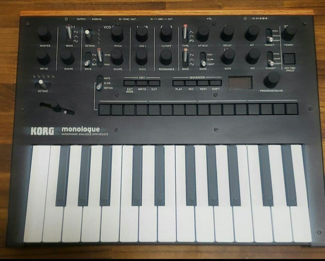 KORG monologue アナログシンセサイザー