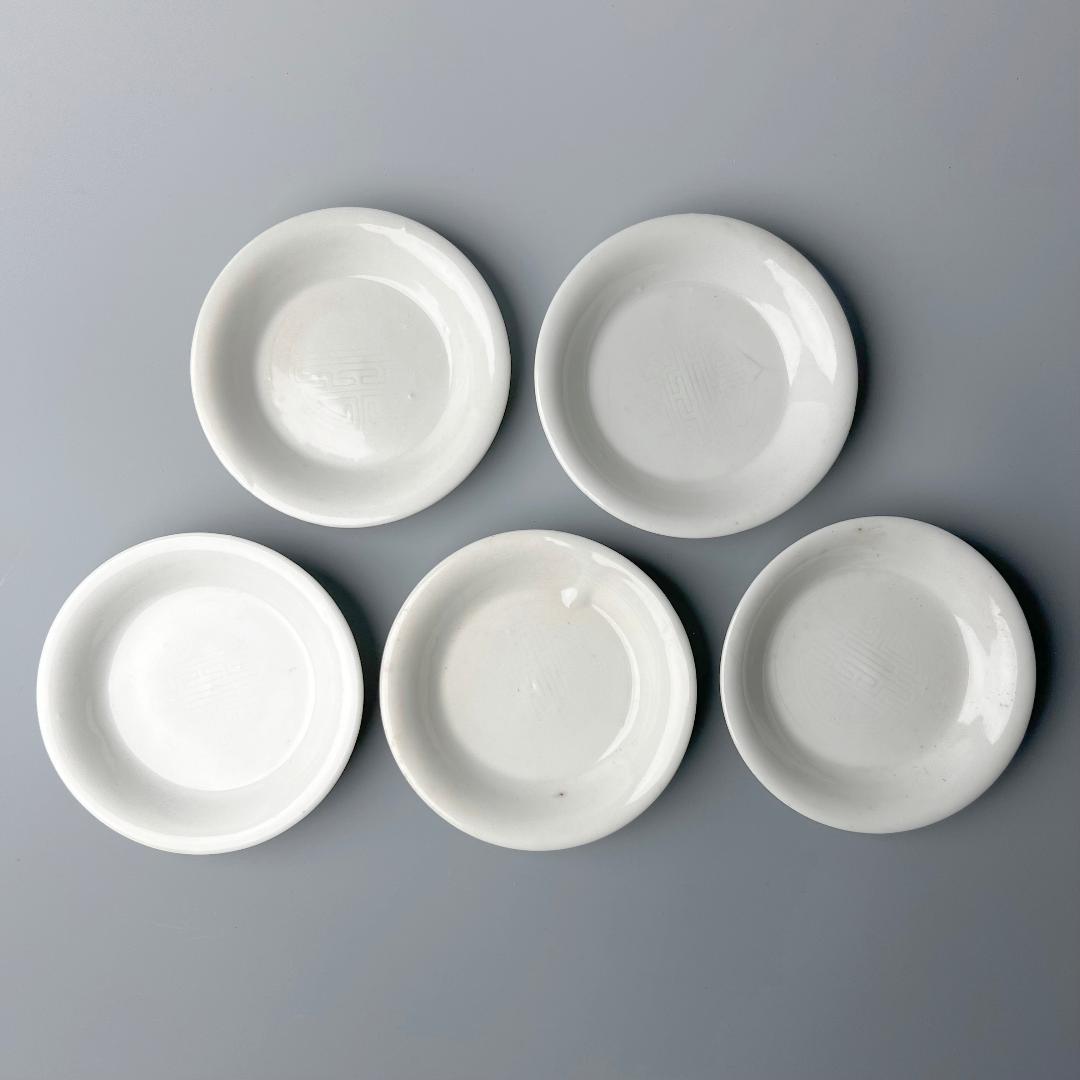 徳化窯 白磁陰刻寿紋皿 五客 白高麗 中国古玩 中国美術 旧家蔵出 A513