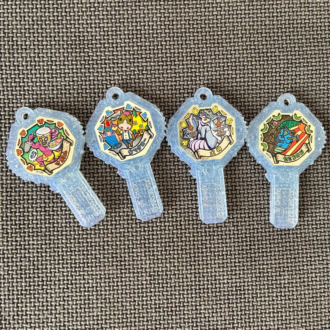 妖怪ウォッチオーガ DX妖聖剣＆妖怪アーク メダルまとめ売り