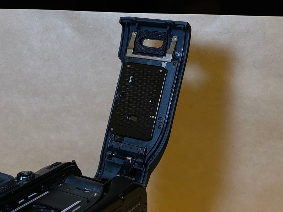 極美品Nikon F80 フィルム一眼レフカメラ　セット