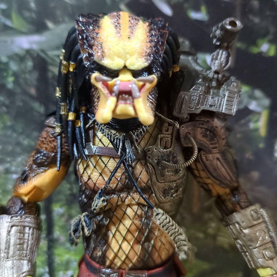 NECA／ジャングルハンタープレデター【中古•開封品】