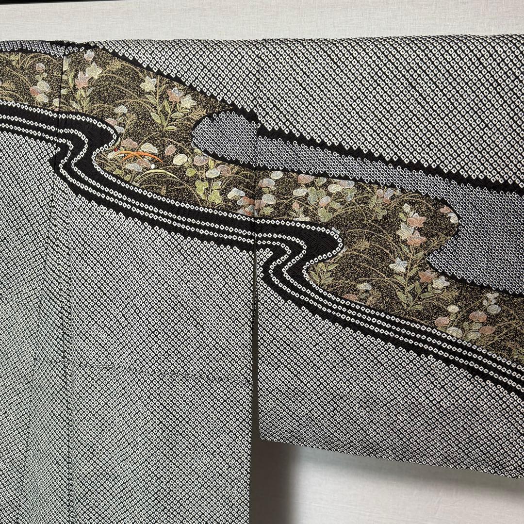 D19 訪問着 総絞り 花刺繍 正絹 着物 袷 極美品