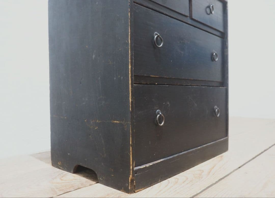 1335 レトロな小箪笥　引き出し　収納棚　展示台　和タンス　アンティーク　骨董