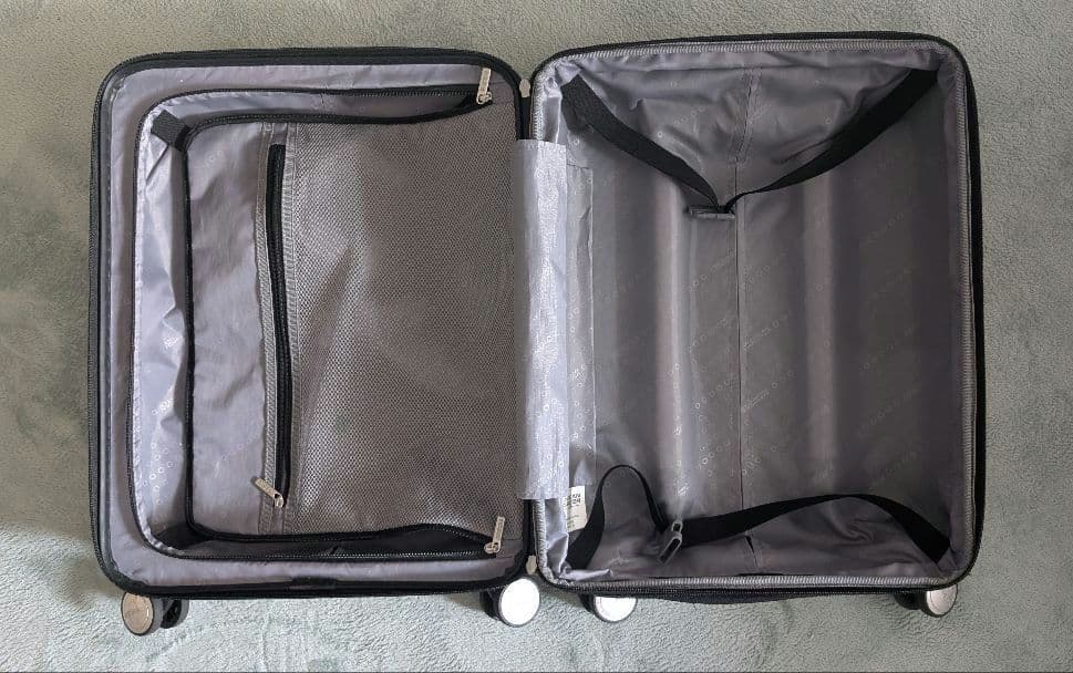 バッグ American Tourister 41L