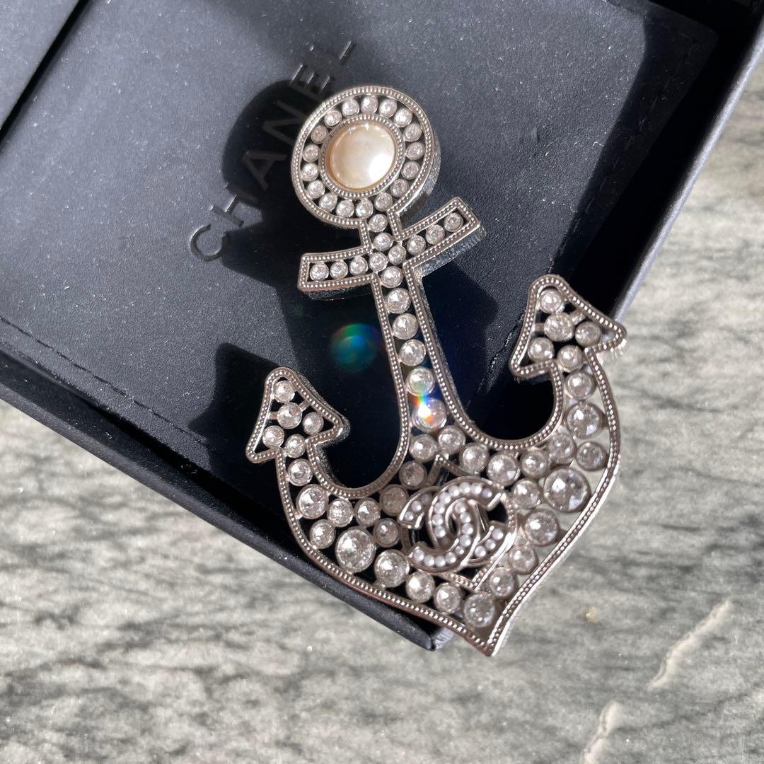 最終SALE！！CHANEL ブローチ 碇 パール ロゴ レア 希少 本物