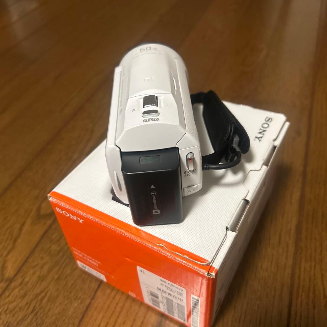 ビデオカメラ　ホワイト　Sony HDR-CX680