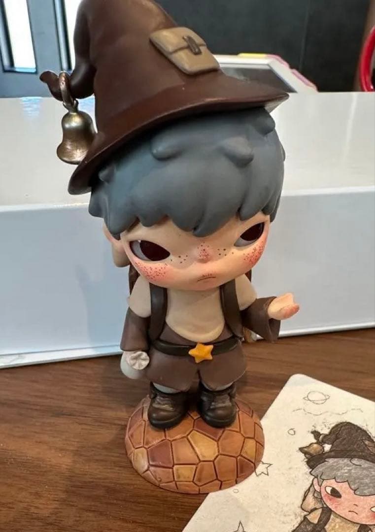 フィギュア
