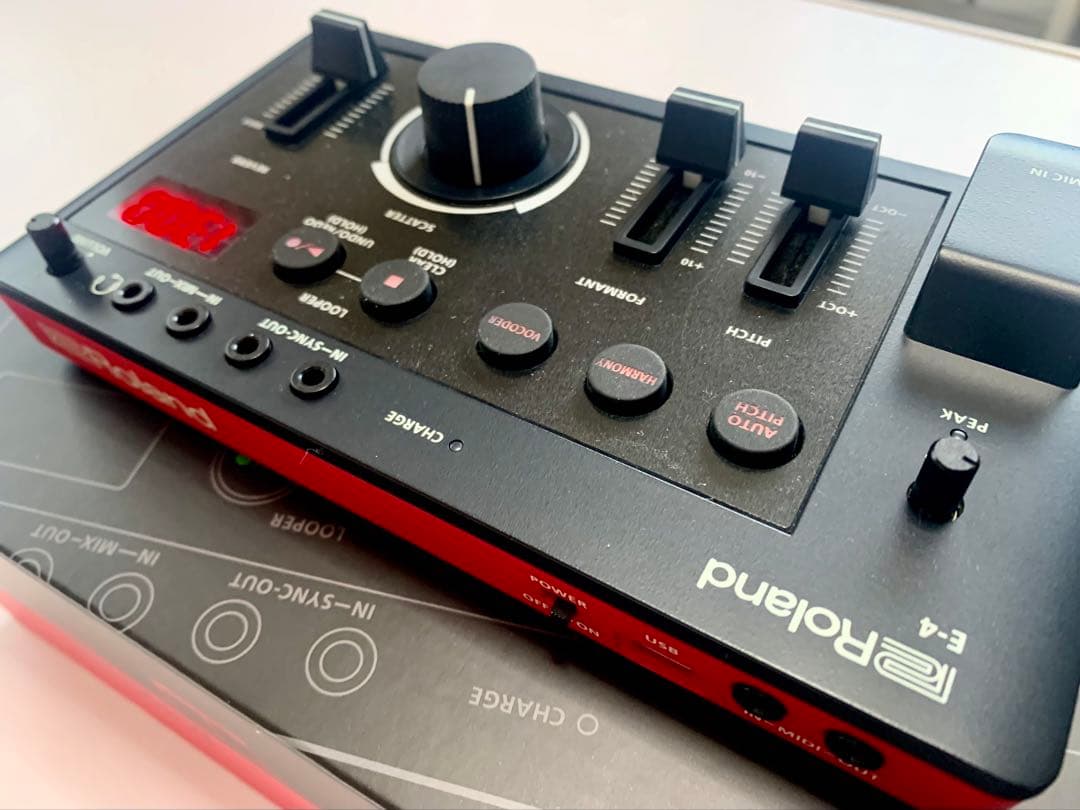 DJ機材 Roland AIRA Compact E-4 Voice Tweaker