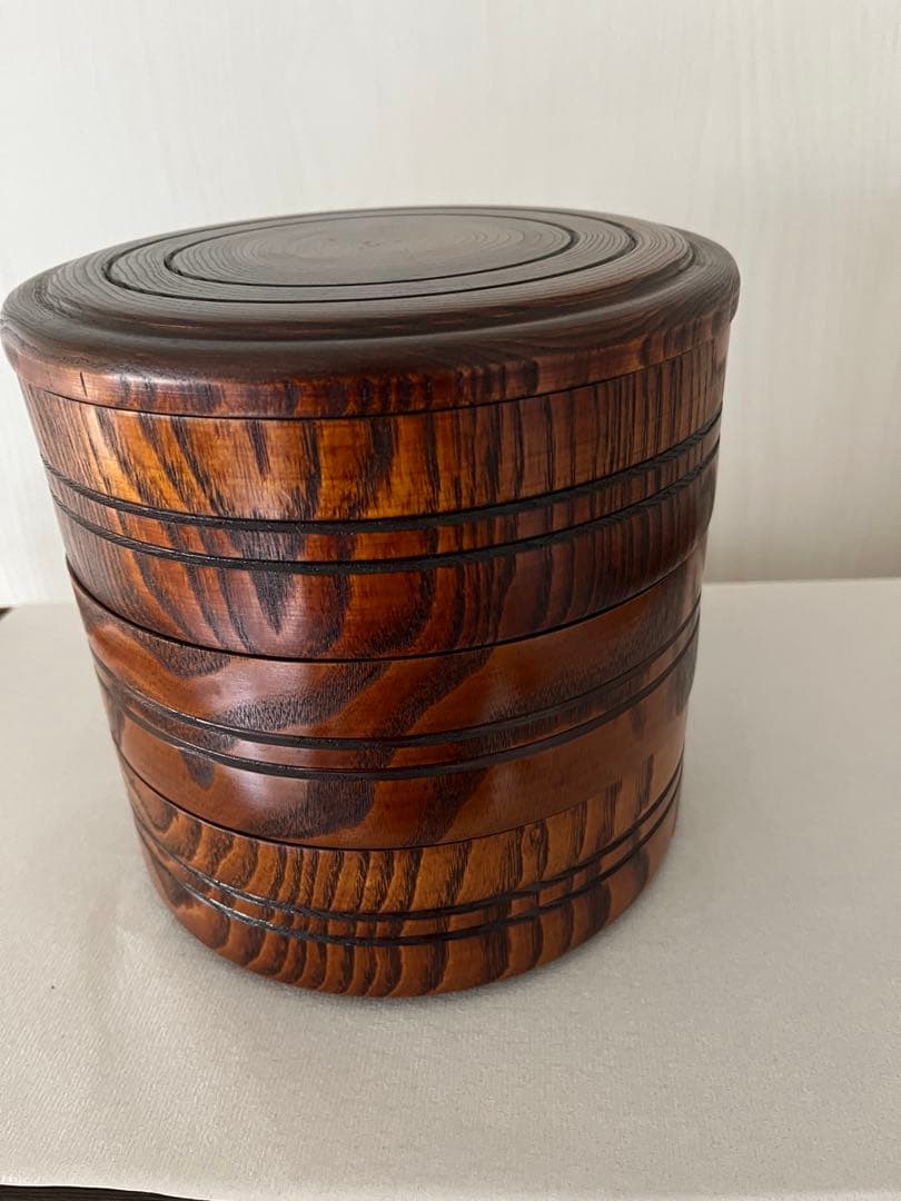 ❤️ 木曽漆器　伝統工芸品　重箱　三段重ね　木製　くり抜き　❤️