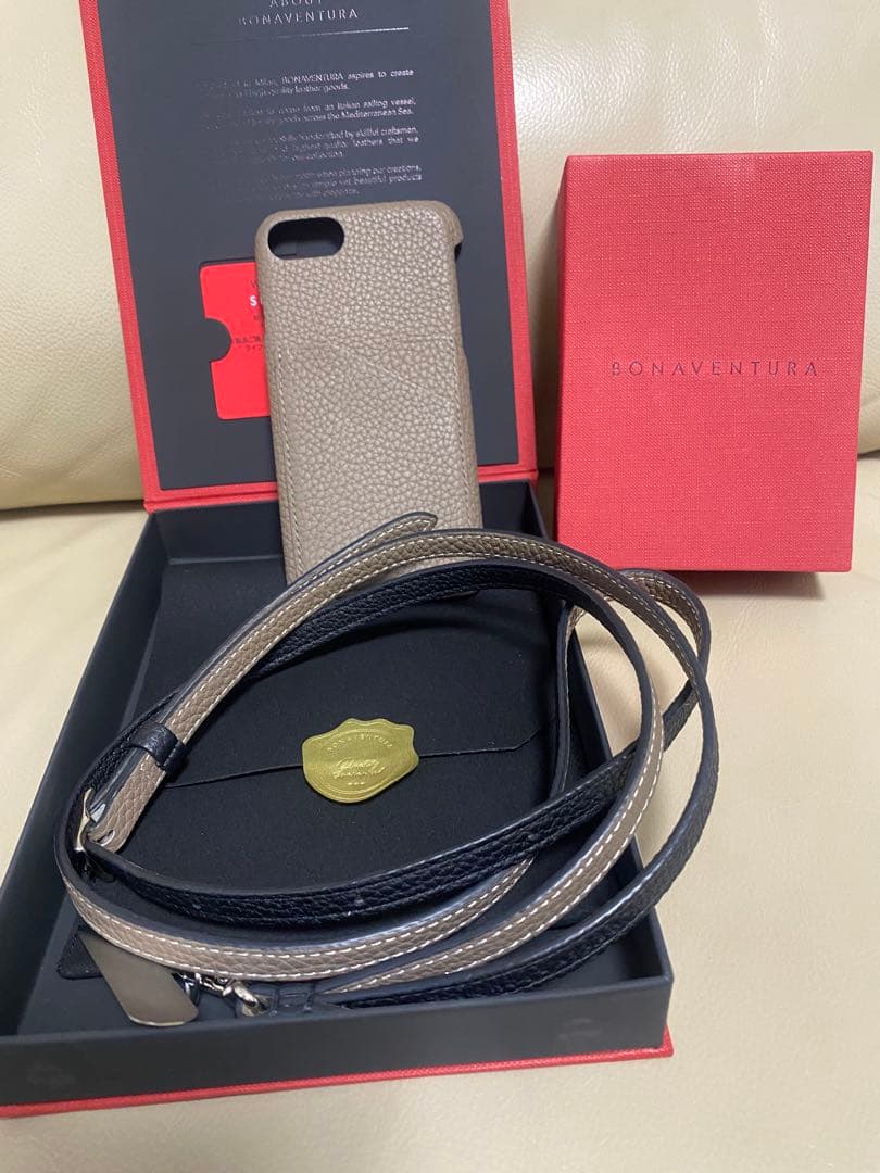 Bonaventura iPhone用ケース ストラップ付き