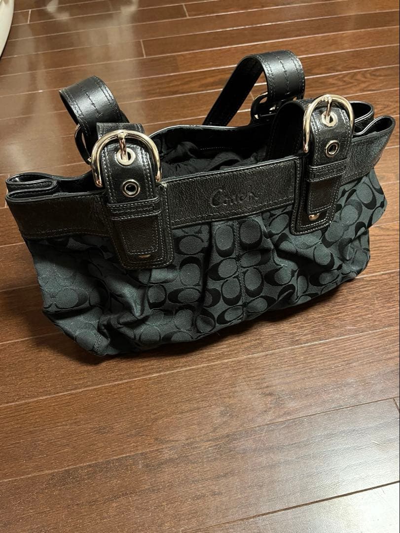 R*a様 COACH ブラックレザー　トートバッグ