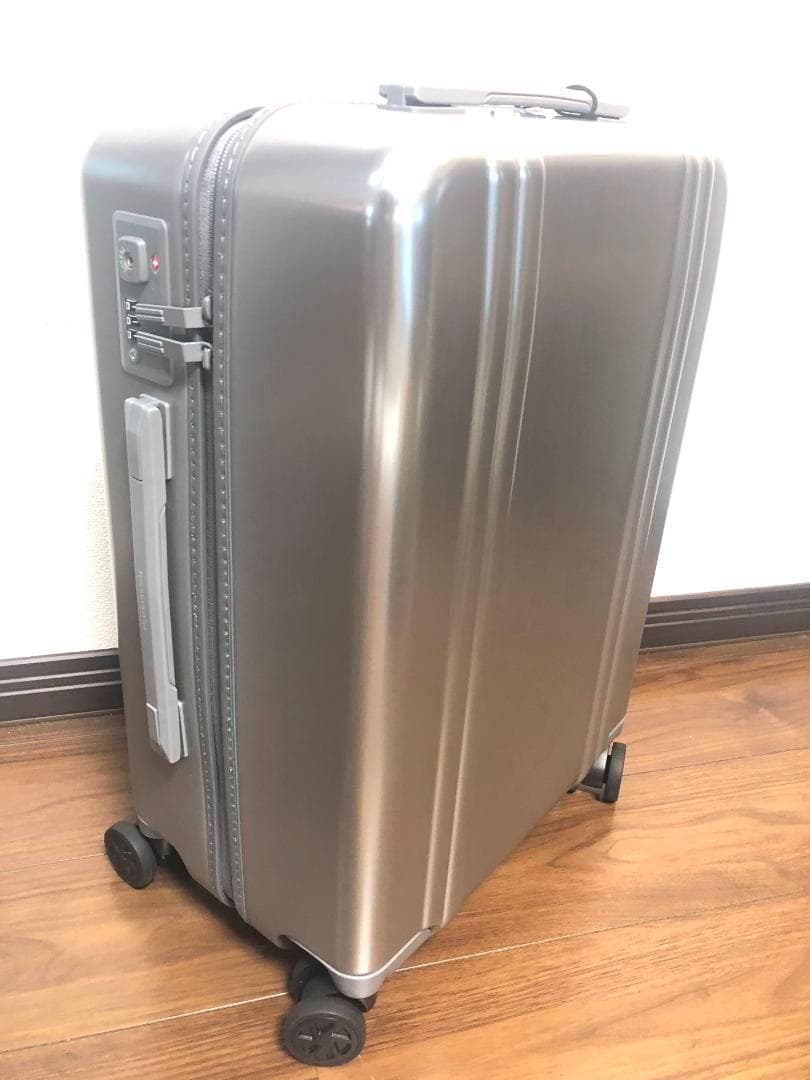 39％OFF定価12.1万【正規品】ゼロハリバートンライトウェイト4.0 37L