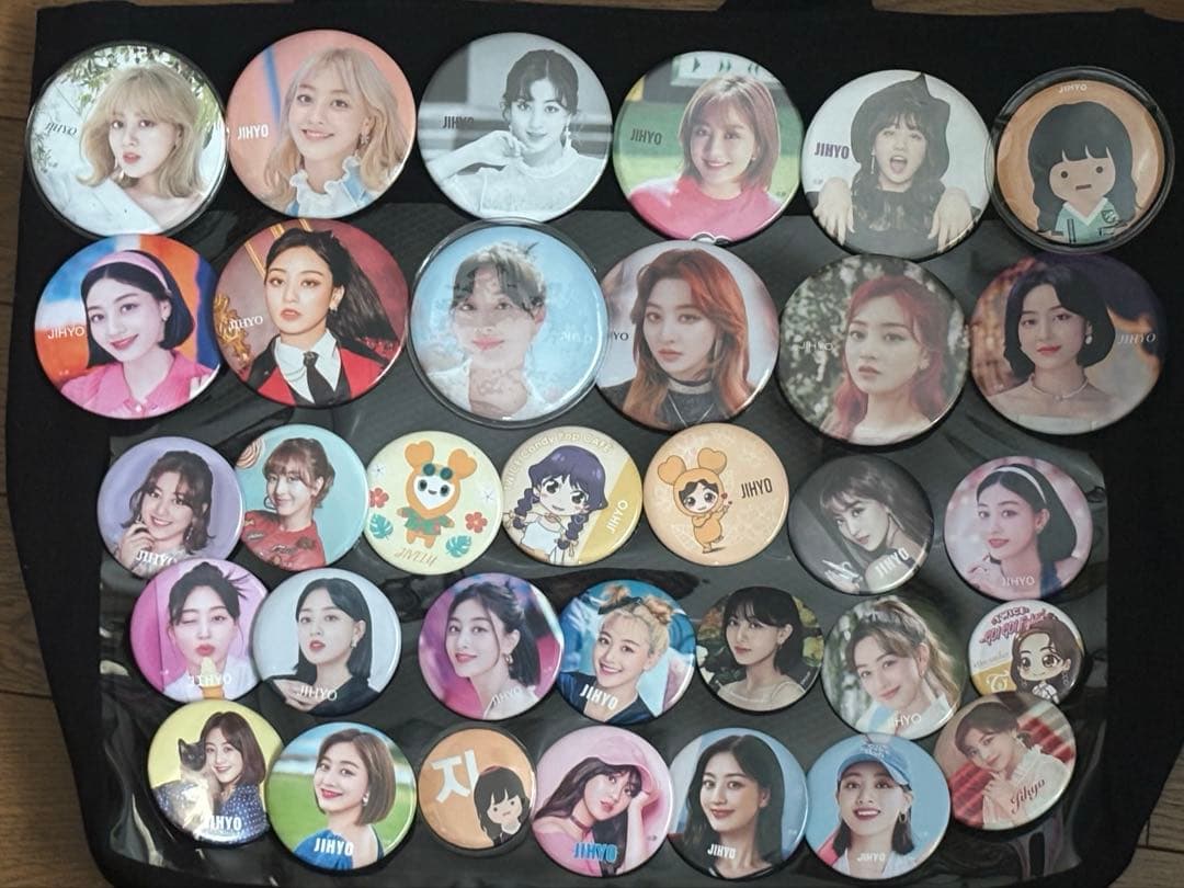 TWICE ジヒョ　缶バッジ　まとめ