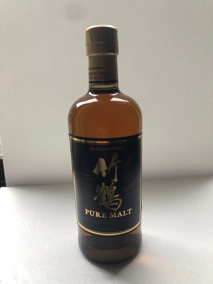 竹鶴 PURE MALT 700ml ウイスキー