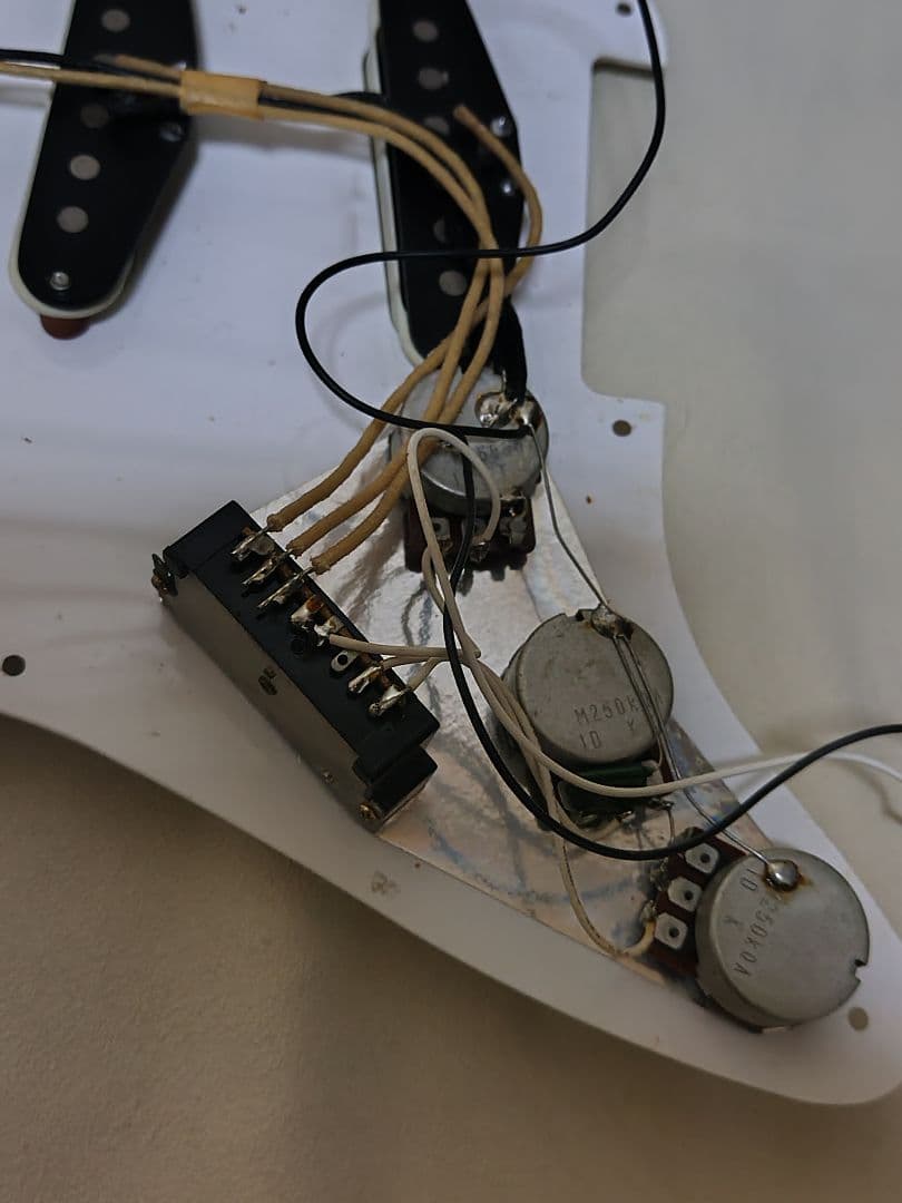 Fender Stratocaster 1992年製2トーンサンバースト