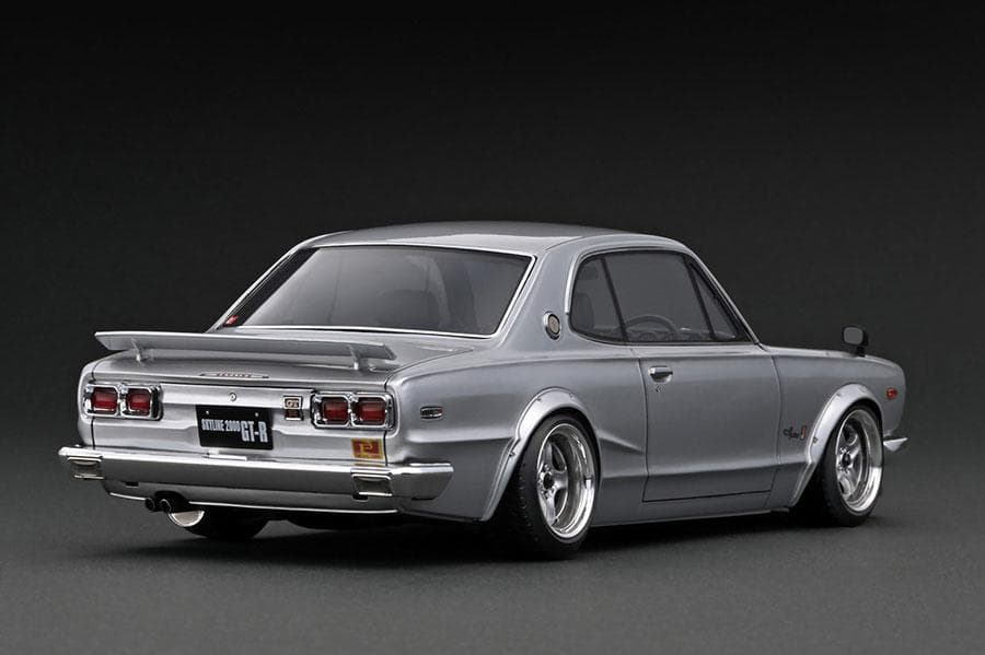 イグニッションモデル1/18 スカイライン2000 GT-R ハコスカ