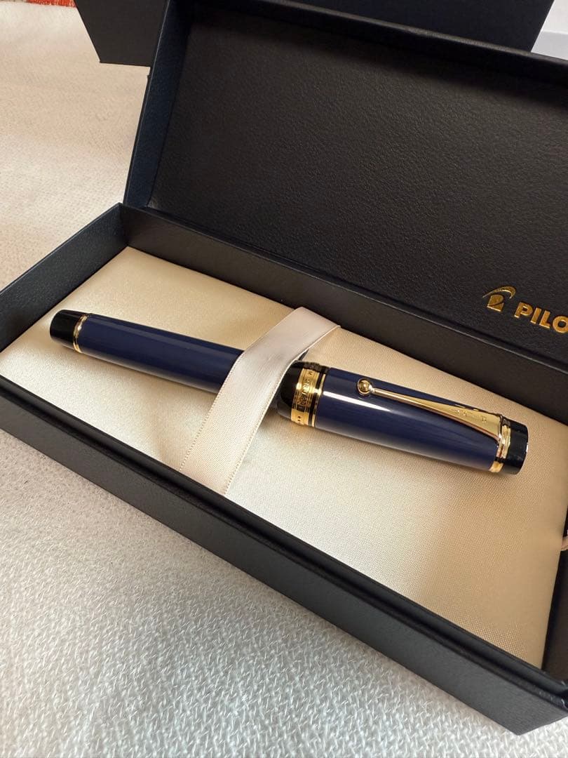 パイロット万年筆カスタム、30サイズ、紺青