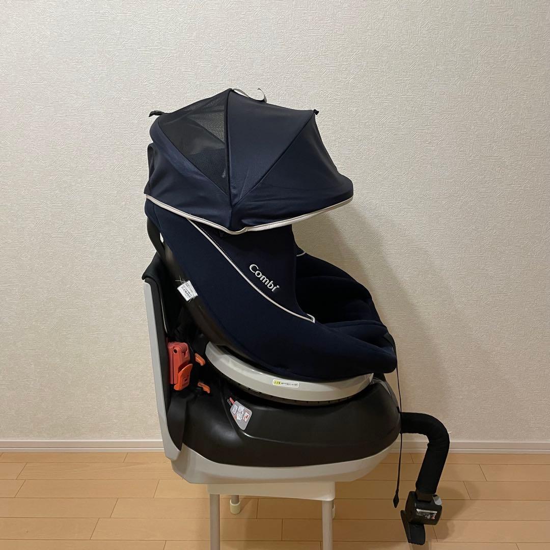 ままん。コンビ　クルムーブ シンプライト　ネイビー回転式　限定品