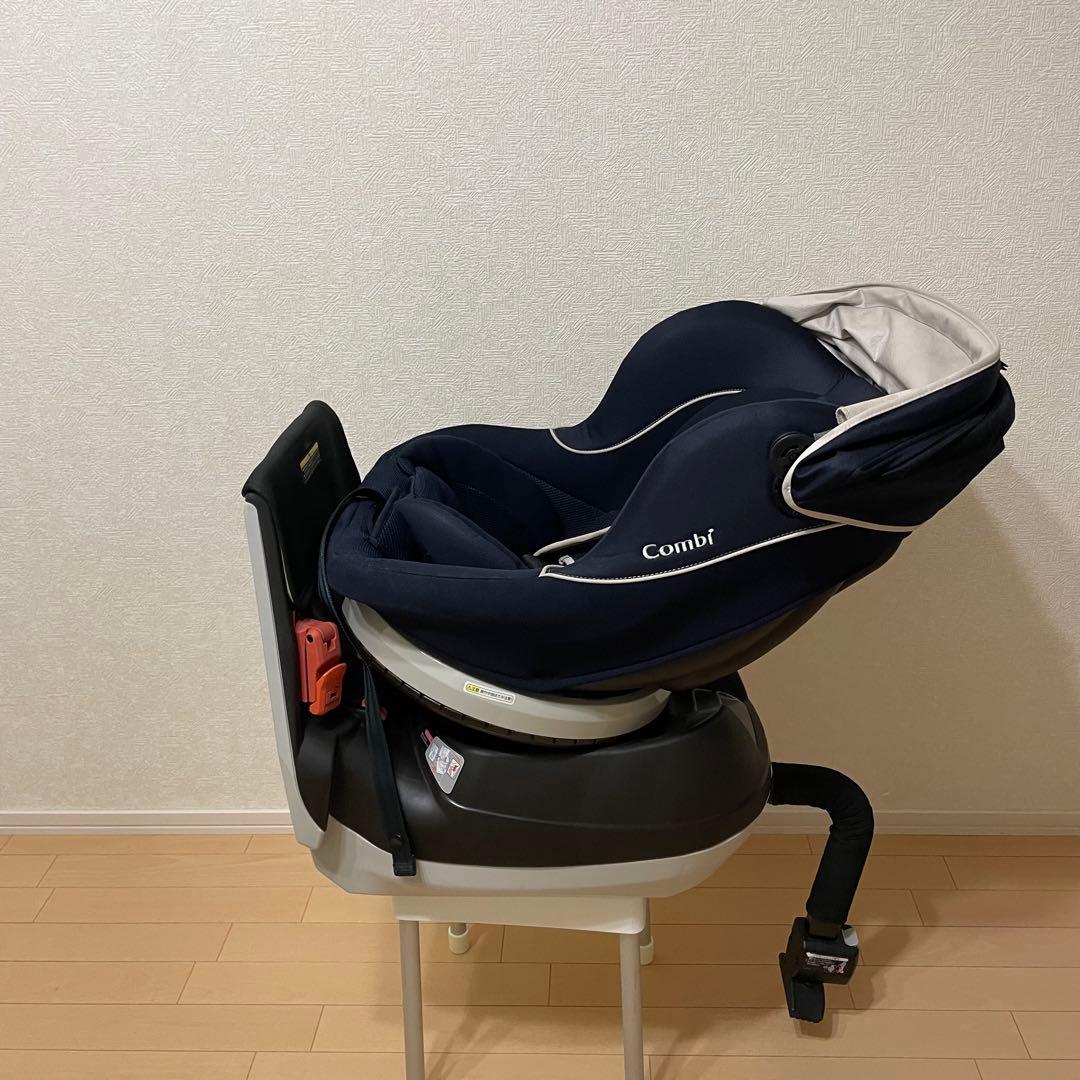 ままん。コンビ　クルムーブ シンプライト　ネイビー回転式　限定品