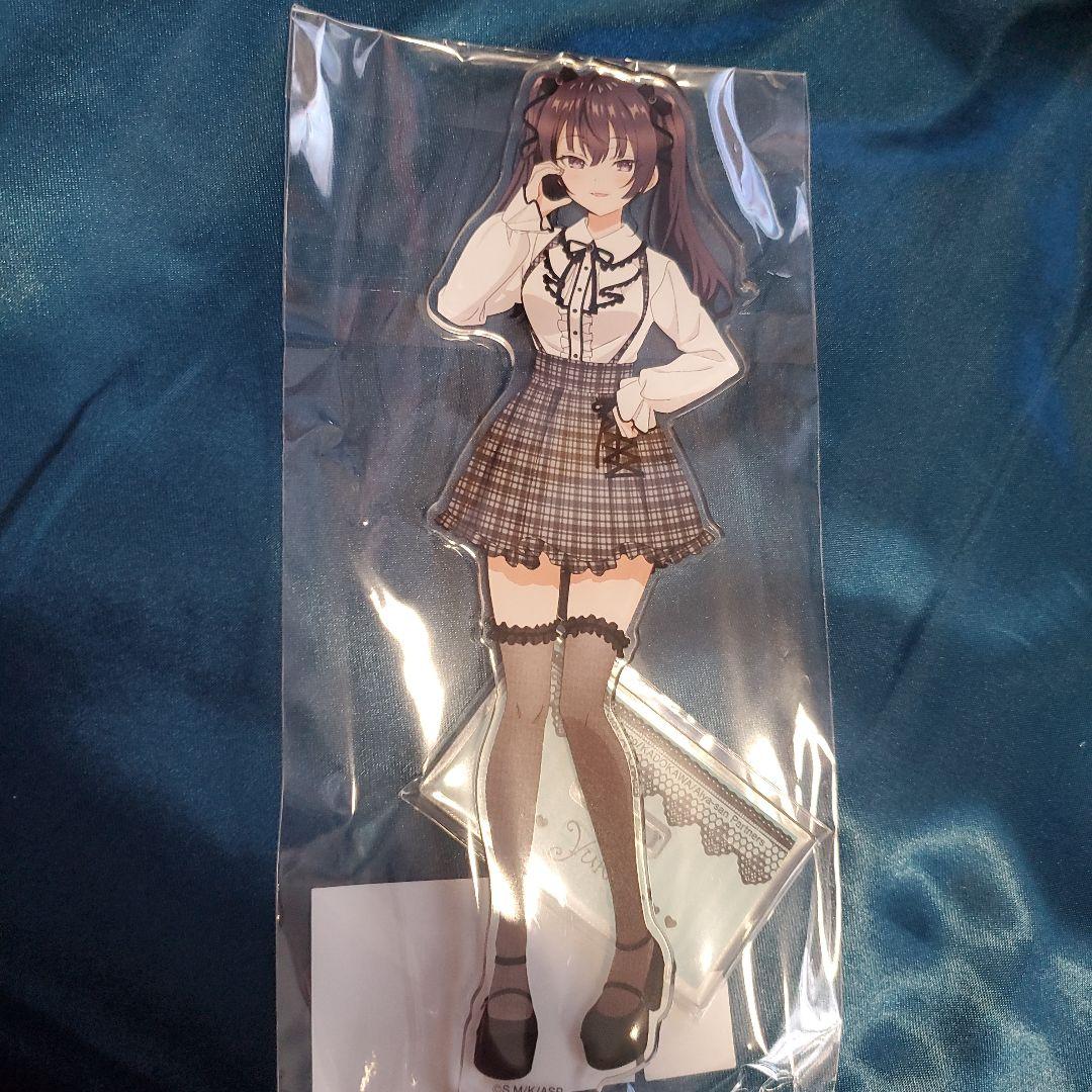 C賞アクリルスタンド、ポスター、アクリルカード、バッチ2つ 有希セット