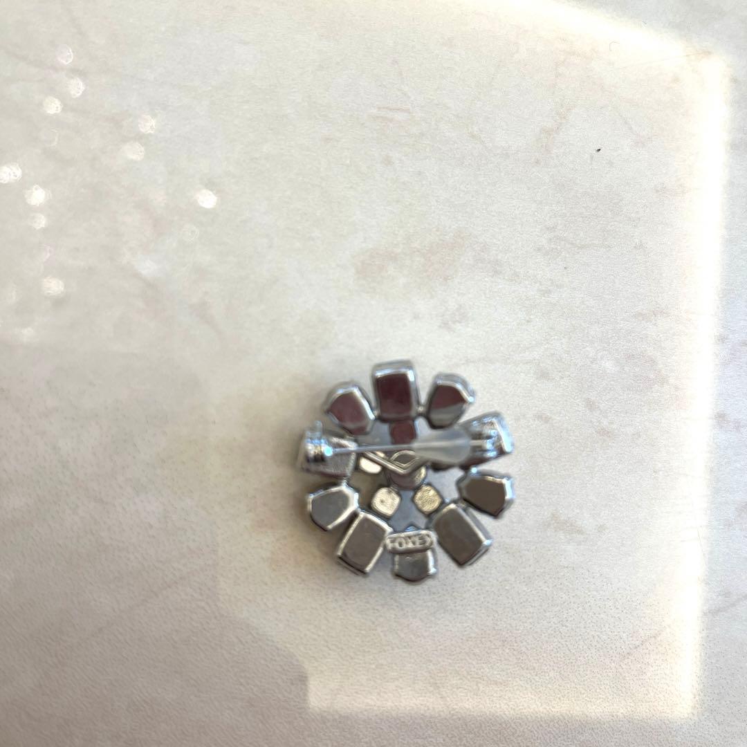 売約済　フォクシー　ブローチ