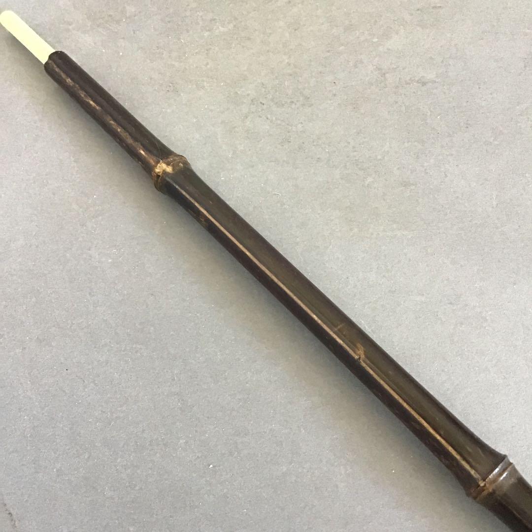茶道具　掛軸掛け　矢羽津(矢筈)　黒竹　2段組み　金具付　紙箱　S1049KK