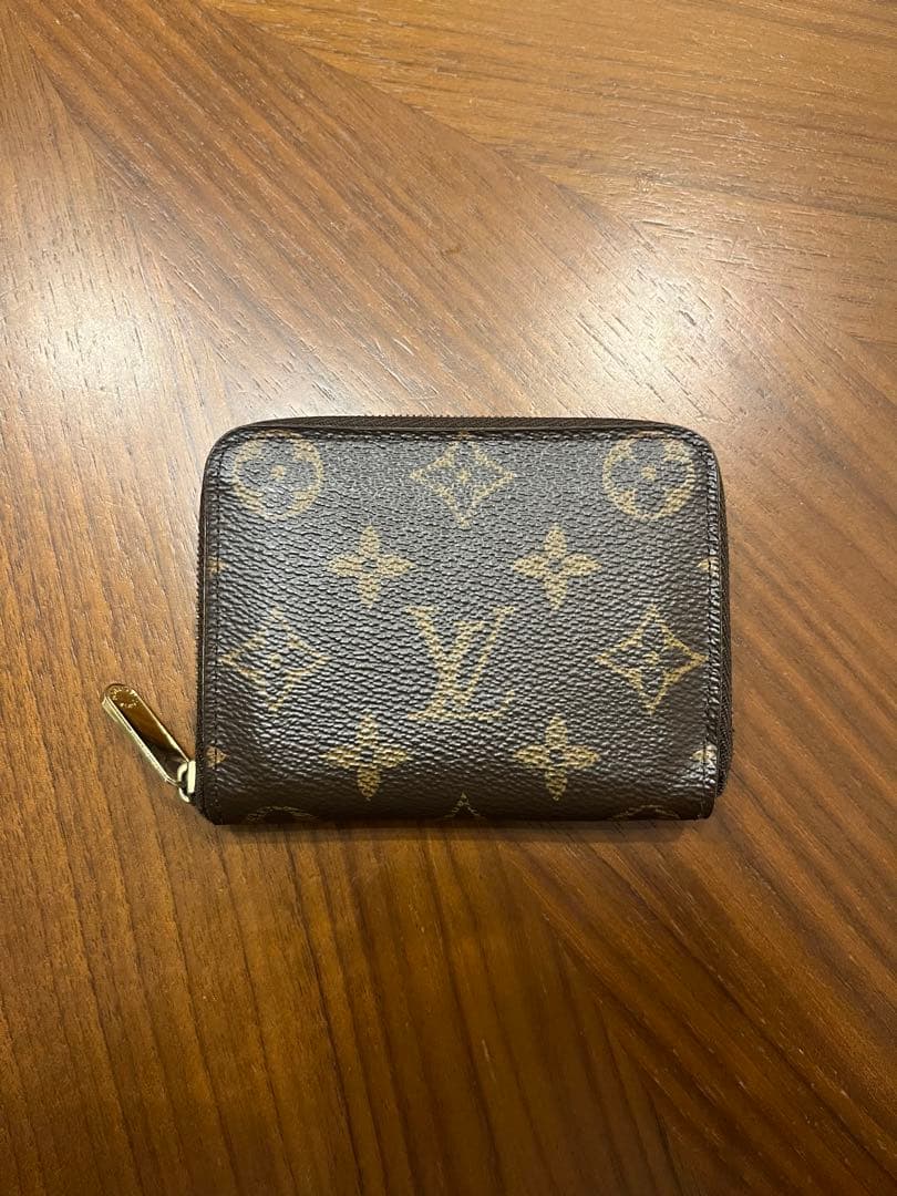 あんしん鑑定済　LOUIS VUITTON ジッピーパース