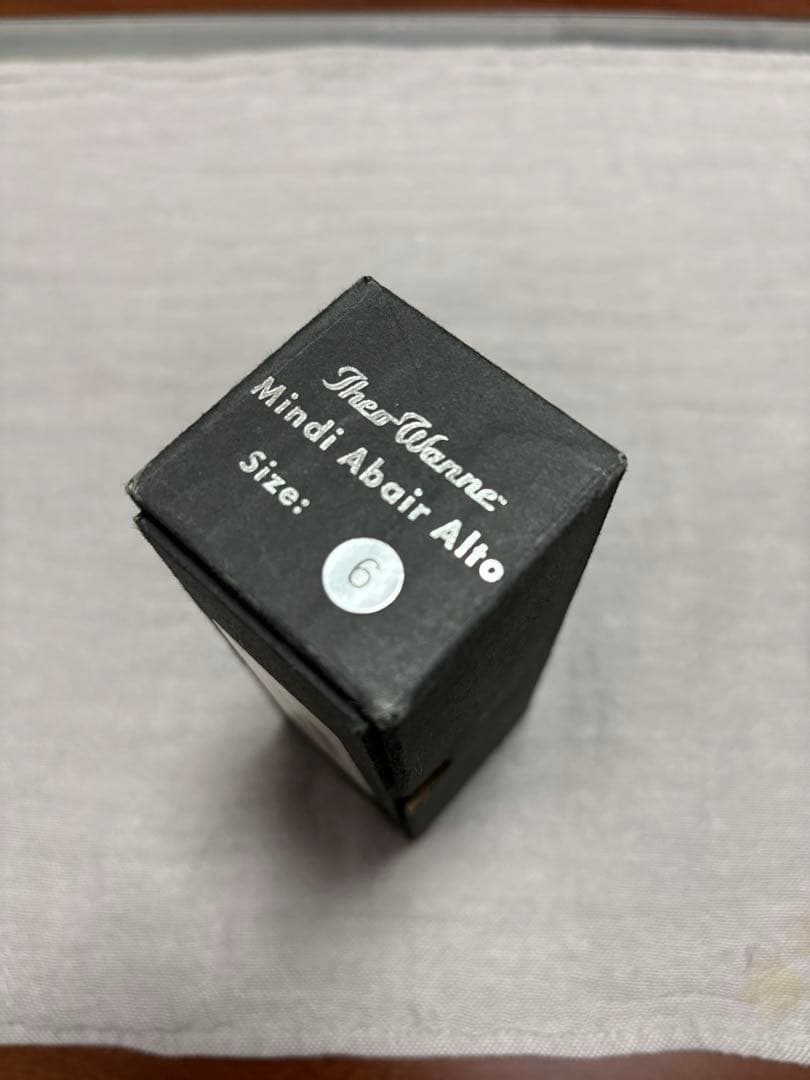 セオワニ　ミンディエイベアカスタム　アルトサックス用マウスピース　開き6