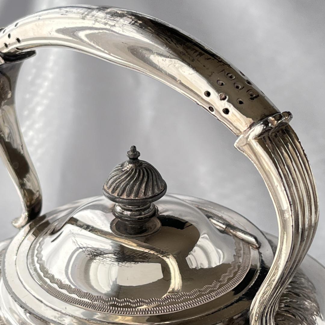 【Walker & Hall】 ビクトリアン ティーケトル バナー / スタンド