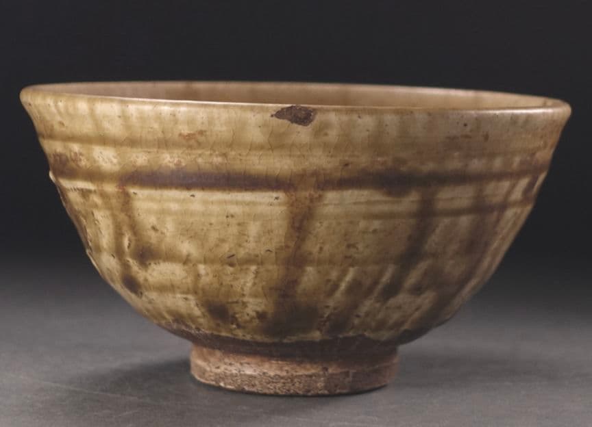 【古瀬戸】時代 瀬戸灰釉彫文　茶碗　唐津　桃山陶　李朝　宋代　珠光青磁　青瓷