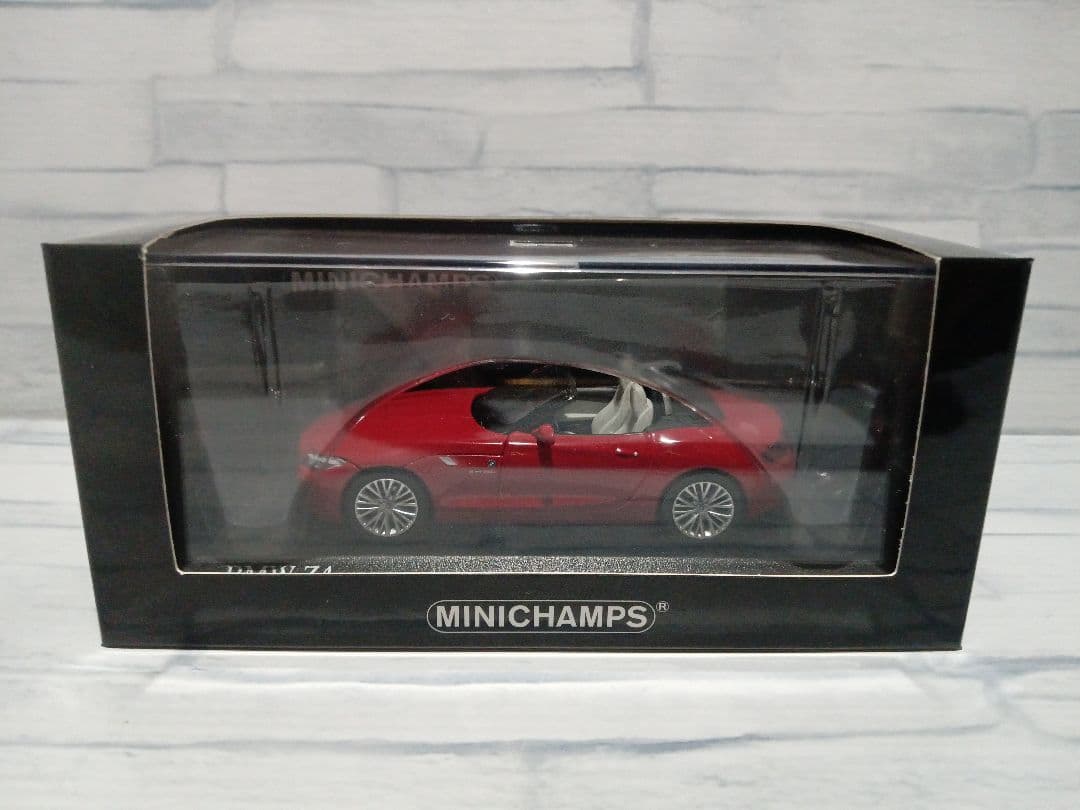1/43 ミニチャンプス　BMW Z4 35i E89 ミニカー　レッド