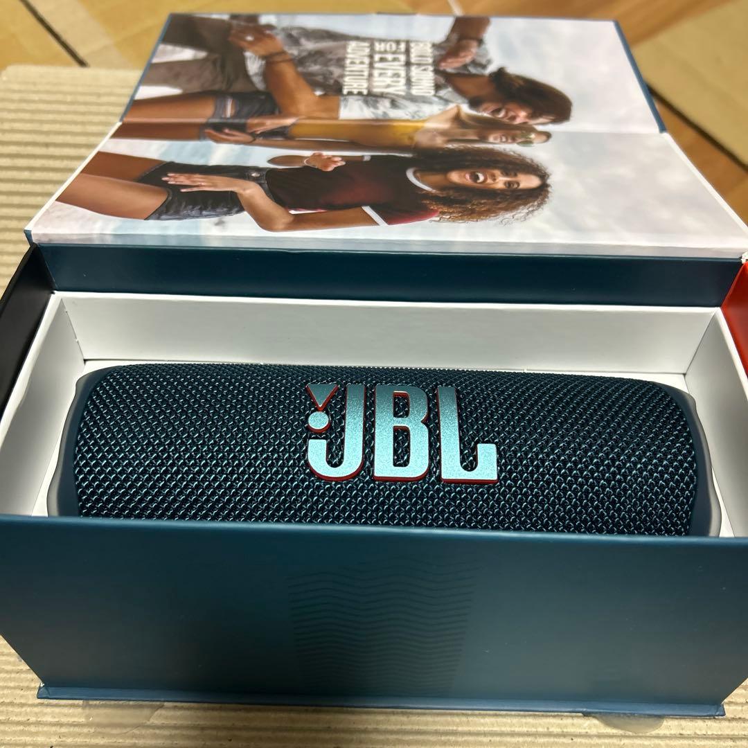 JBL FLIP6 ワイヤレススピーカー ダークブルー