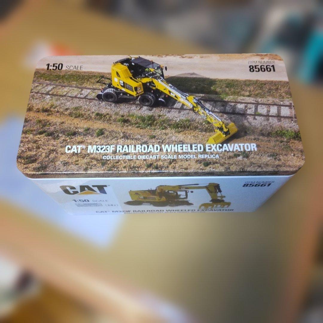 その他 CAT M323F RAILROAD WHEELED EXCAVATOR
