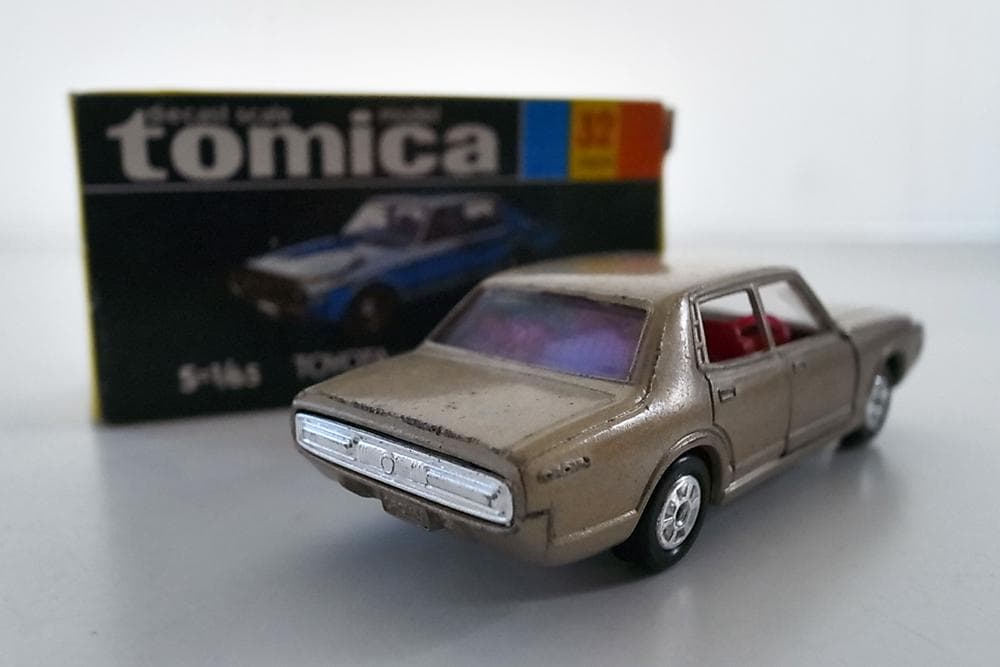 【激レア・エラー】 トミカ　日本製　ニュークラウン