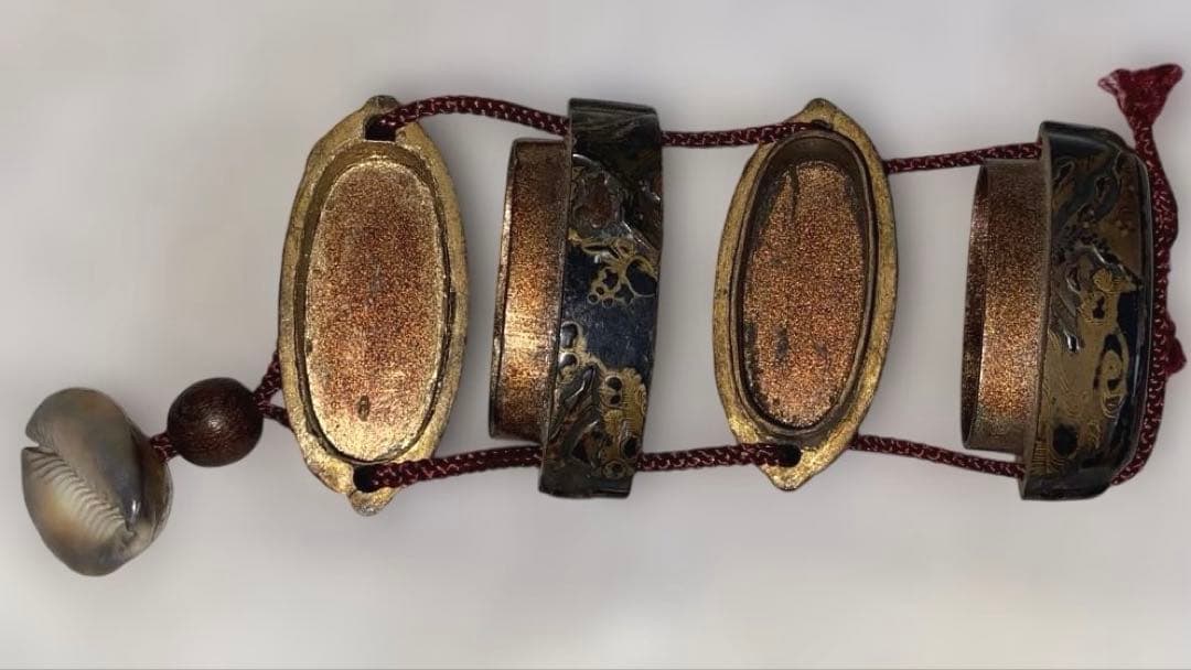 A-4 印籠　提物　金蒔絵　漆芸　漆器　古道具　アンティーク雑貨　美術品　工芸品