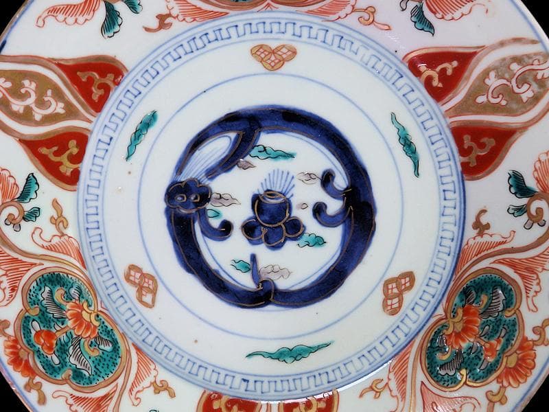 古伊万里　色絵　団龍紋に宝珠　花の図　７寸皿　３枚　珍品　C544AS-DBr